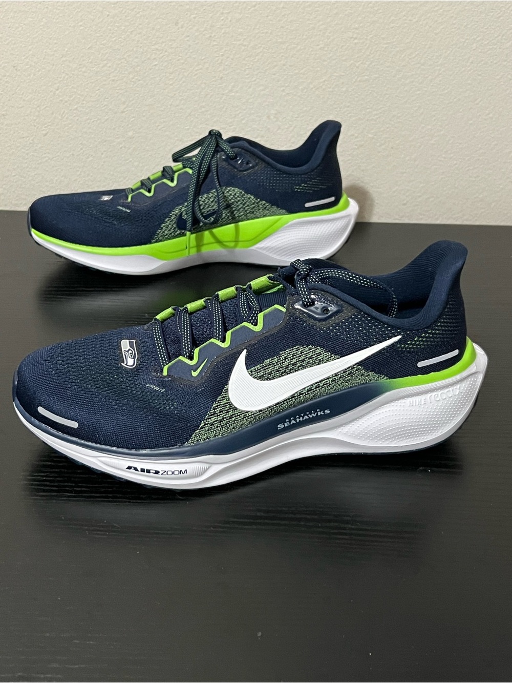 Nike Air Zoom Pegasus 41 Seattle Seahawks Shoes FZ5096-400 Mens Size 7 EUC